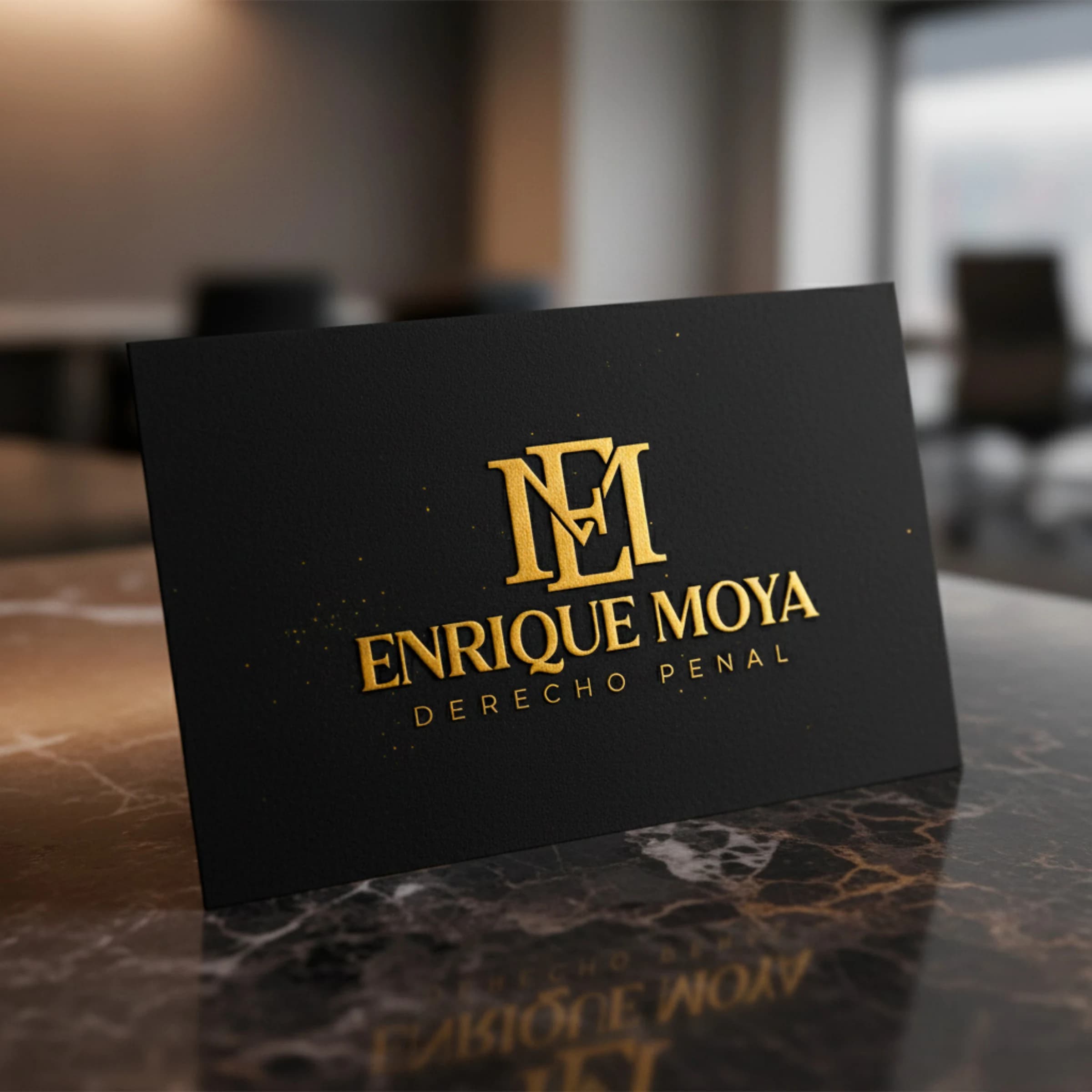 Manual de identidad: aplicaciones en papelería legal y membretes, trabajo de enrique moya